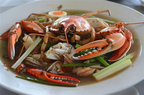  Pingdingshaner Nudelsuppe: Ein feuriges Fest für den Gaumen und ein cremiger Traum auf Ihrer Zunge!